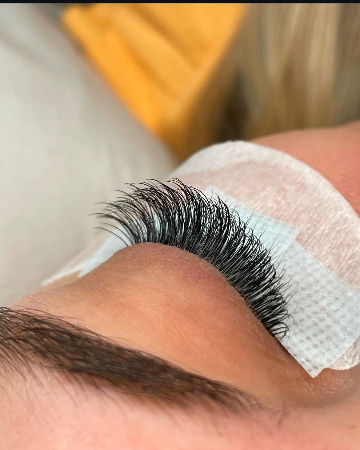 Wet lash set with glossy appearance perfect for bold look by Therapic Beauty